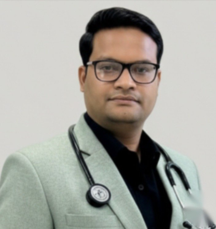 Dr Vardan Gupta